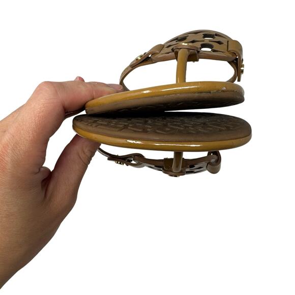 TORY BURCH Tan Caramel Patent Leather Miller Classic Designer Logo Sandals 6.5 - Picture 5 of 7